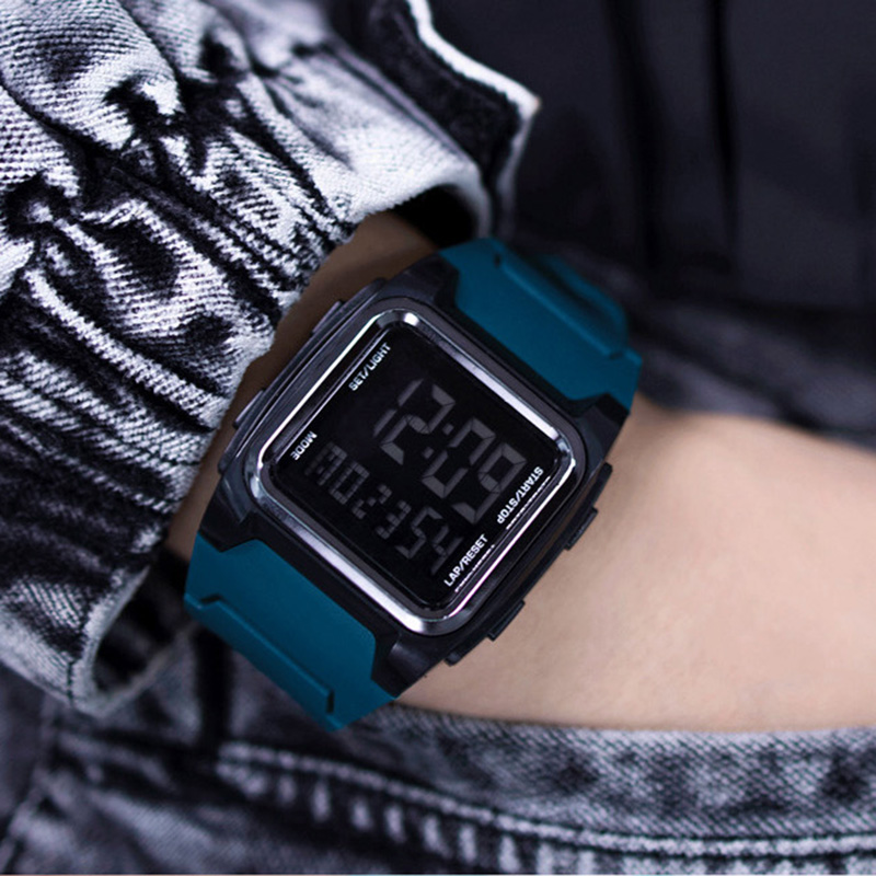 YIKAZE Orologio digitale da uo - Tide Watch Surf recensione e prezzo