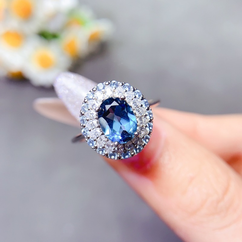 Anello con topazio azzurro pur - Vs Smartwatch recensione e prezzo